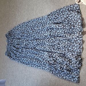 Maxi floral skirt
